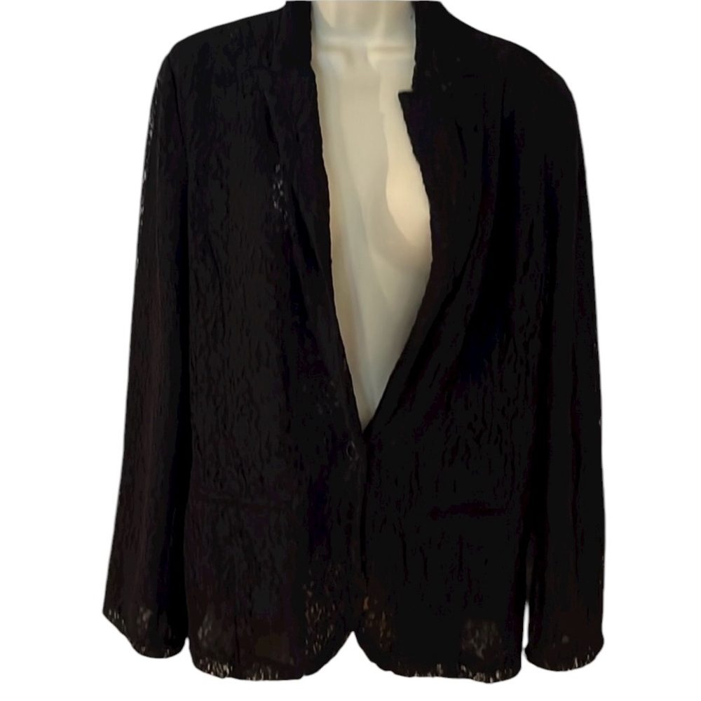 Lauren Conrad size 14 black lace one button jacket lined with pockets stretch